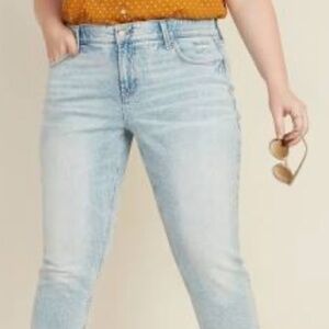 Old Navy Classic Light Wash High Waisted Jeans